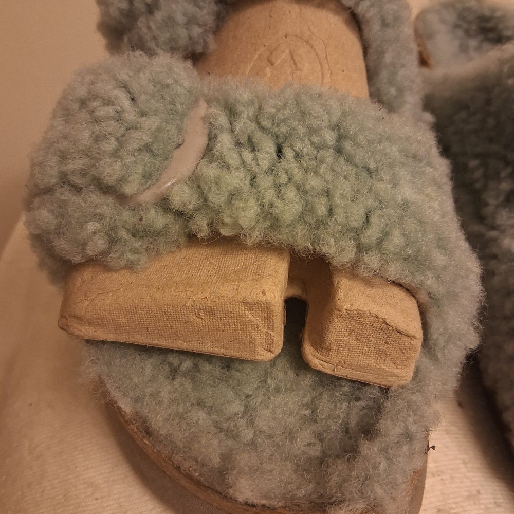 Womens BIRKENSTOCK PAPILLIO Cozy Faux Slide Sandals, Light Sage Size 41, US 10 - Picture 3 of 16